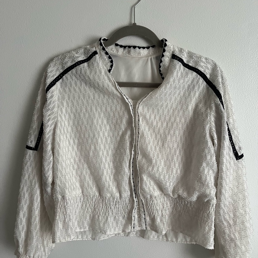Elegant White Textured Women's Blouse